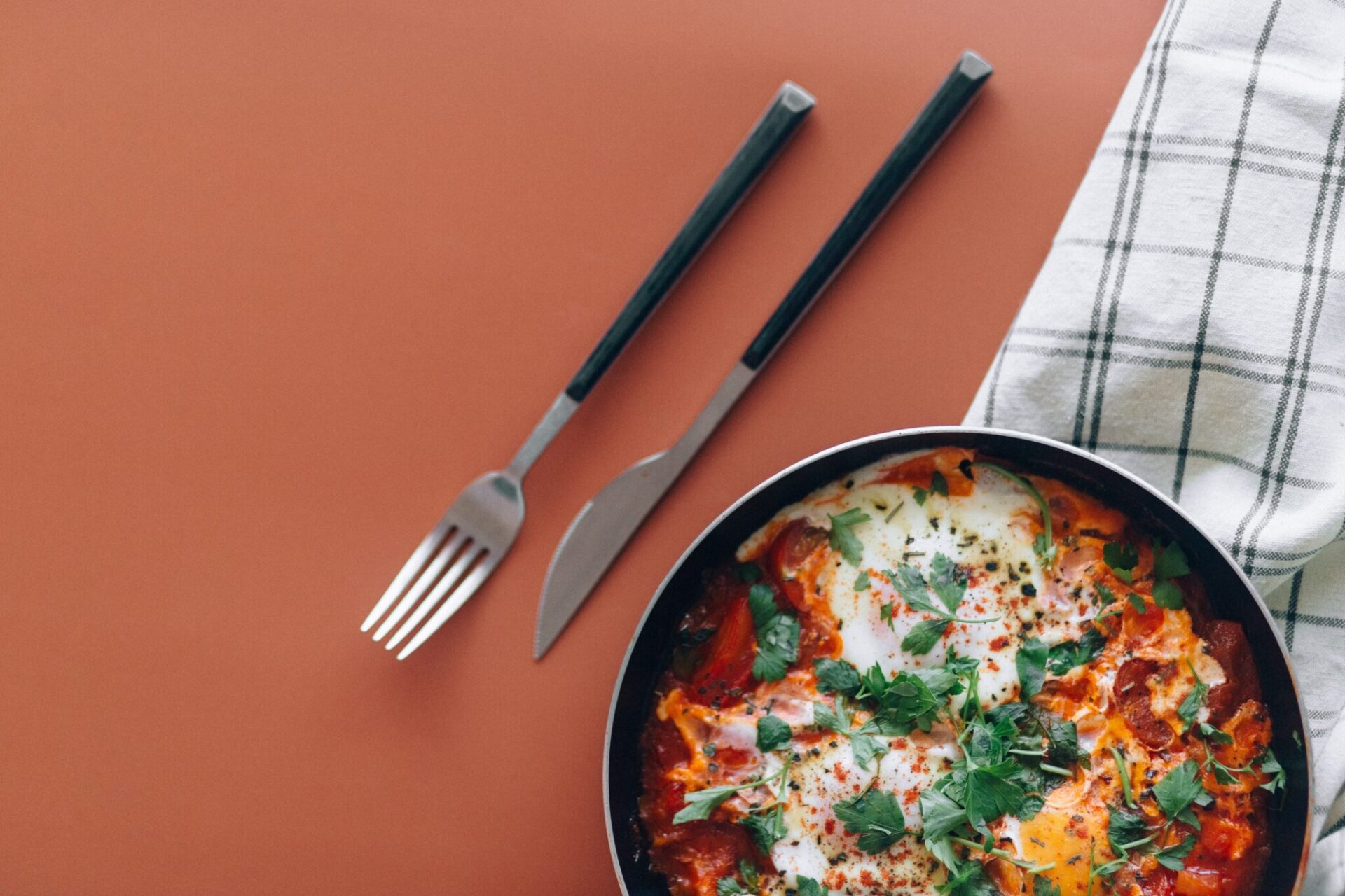Koolhydraatarme en overheerlijke Shakshuka