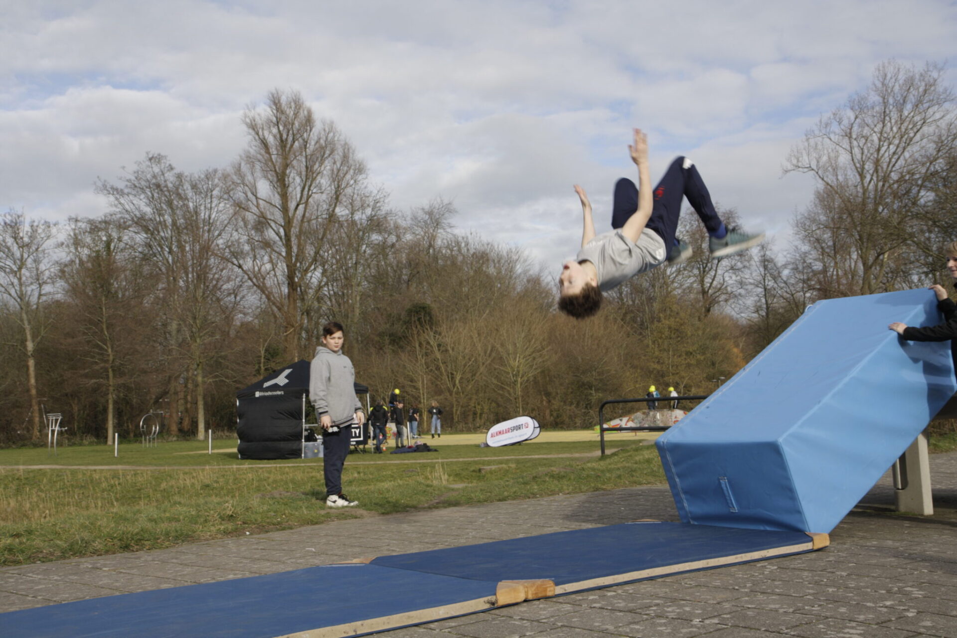 Maandag 21 juni start basiscursus freerunnen in gymzaal Overdie