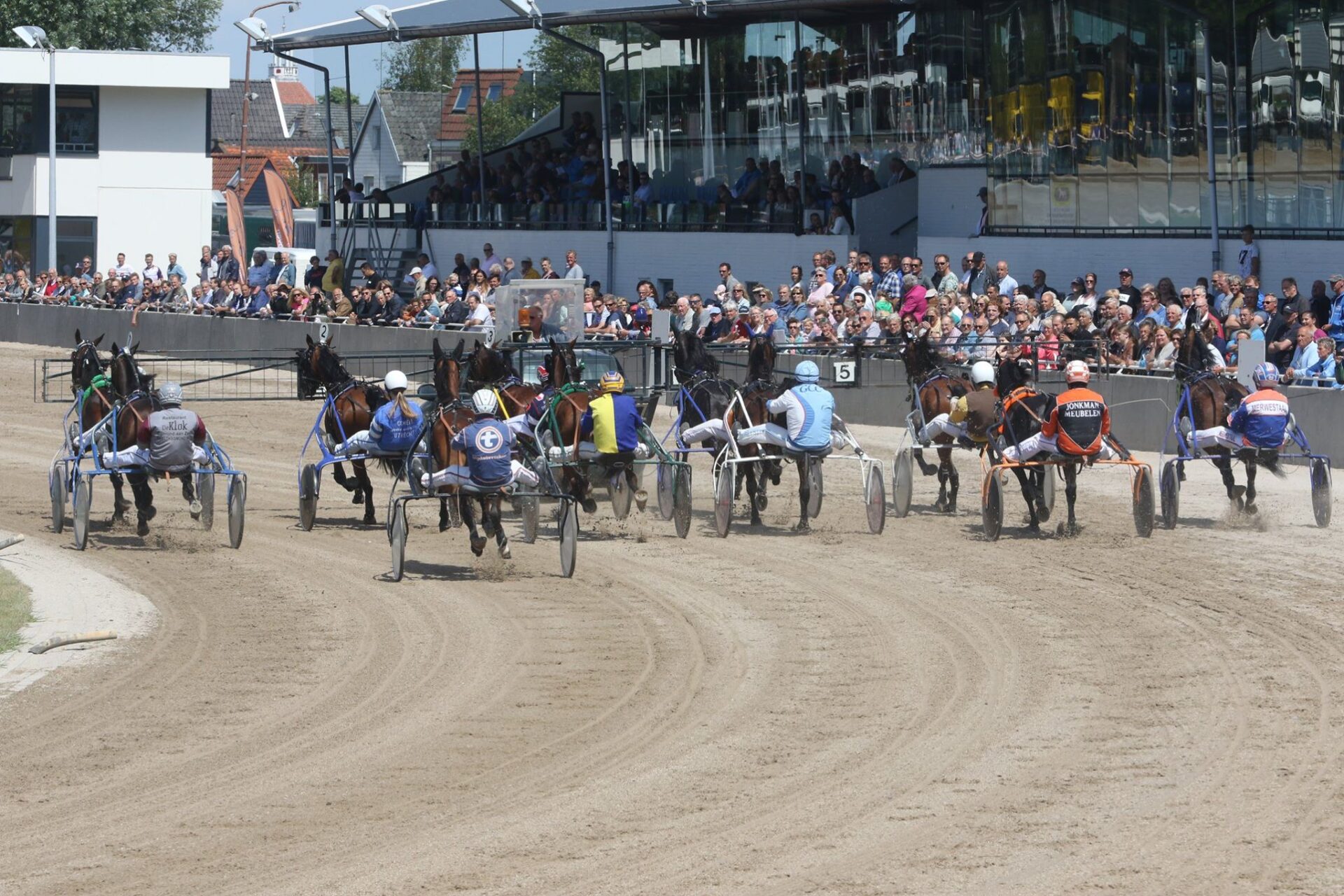 Midsummer Evening Races’ in de Alkmaar ZEturf Arena