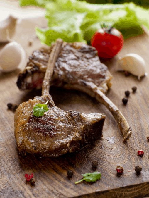 Culinaire tip van de week: lamskoteletten uit de oven of bakken in een pan