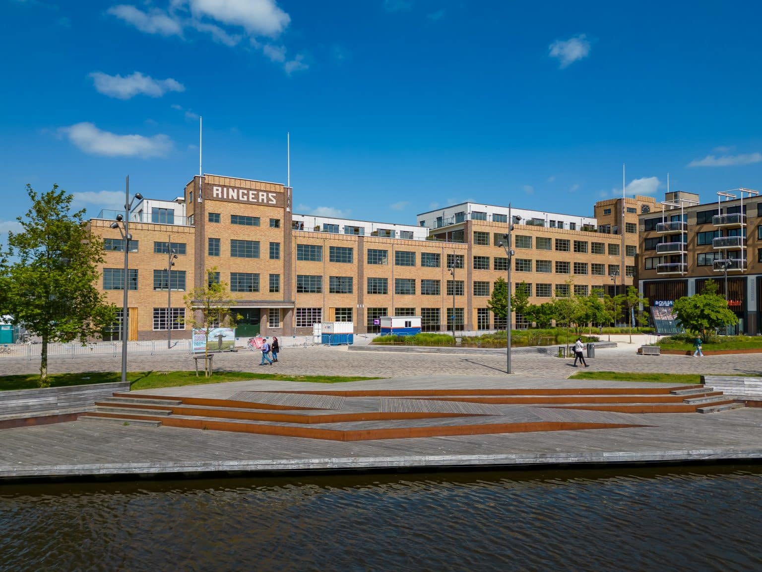 Overstad begint tot leven te komen