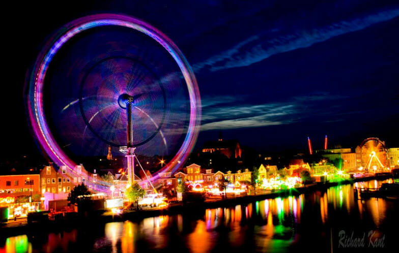 Jongetje (4) uit achtbaan gevallen op Alkmaarse kermis