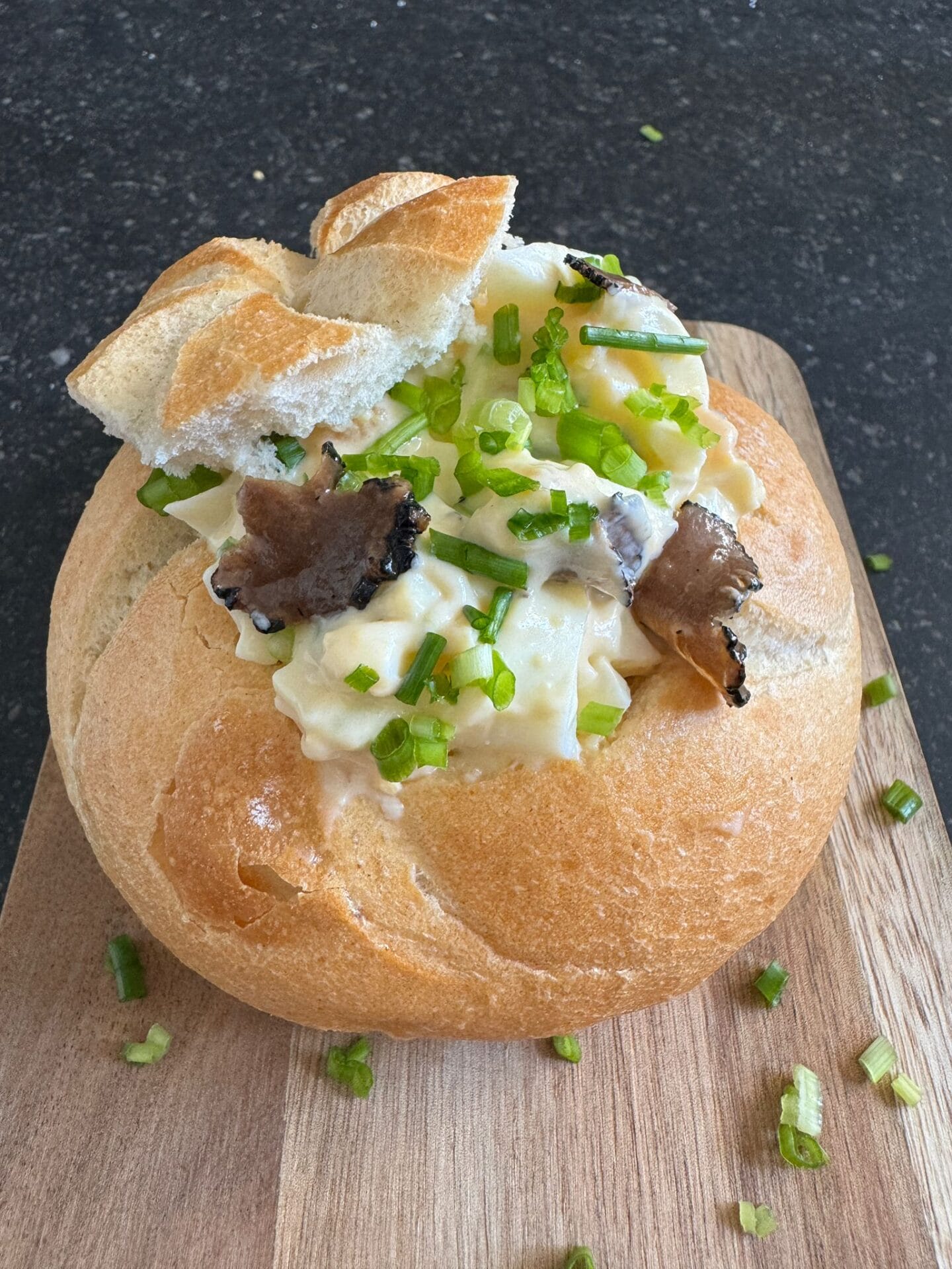 Onweerstaanbare eiersalade met truffel