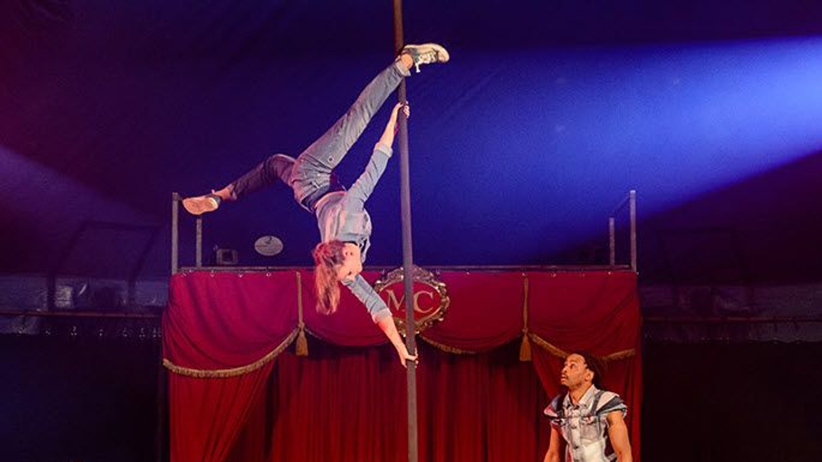 magic-circus1.jpg